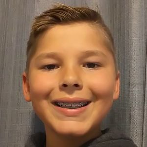 Meet your Posher, Alec